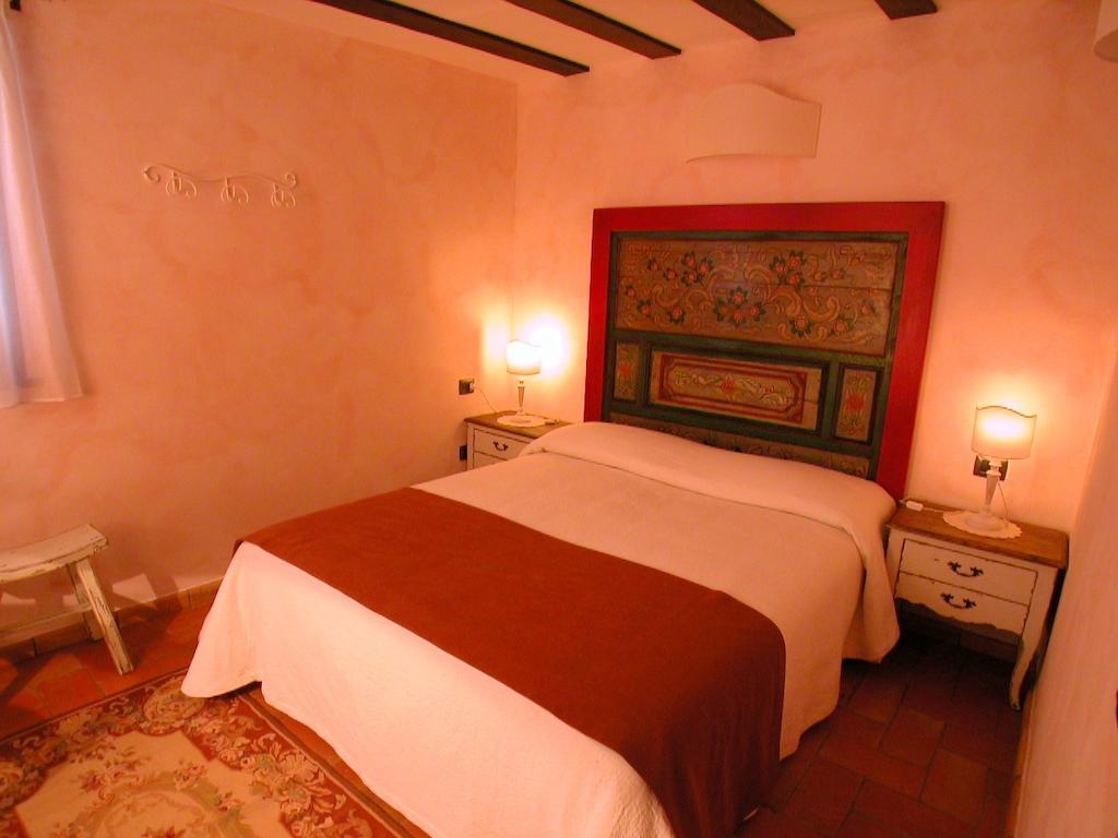 Agriturismo Istrice Innamorato 캄펠로술클리툰노 객실 사진