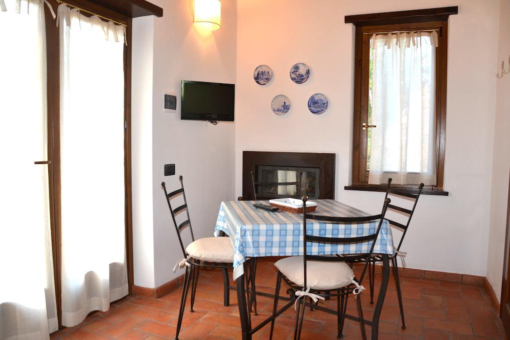 Agriturismo Istrice Innamorato 캄펠로술클리툰노 객실 사진