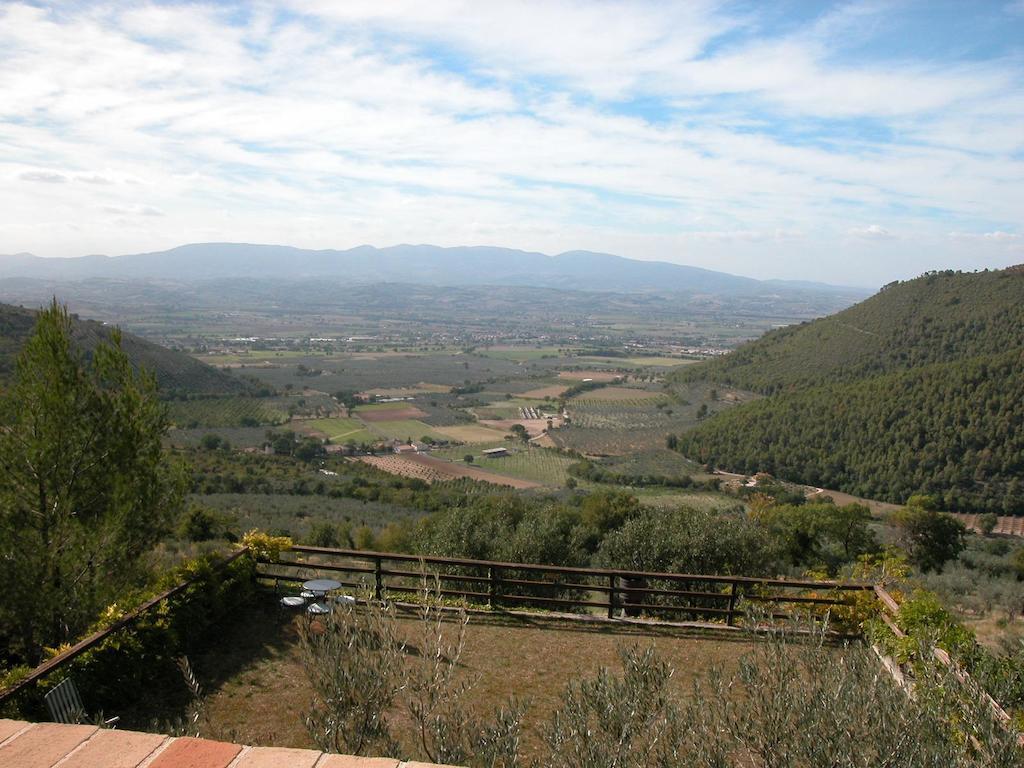 Agriturismo Istrice Innamorato 캄펠로술클리툰노 외부 사진