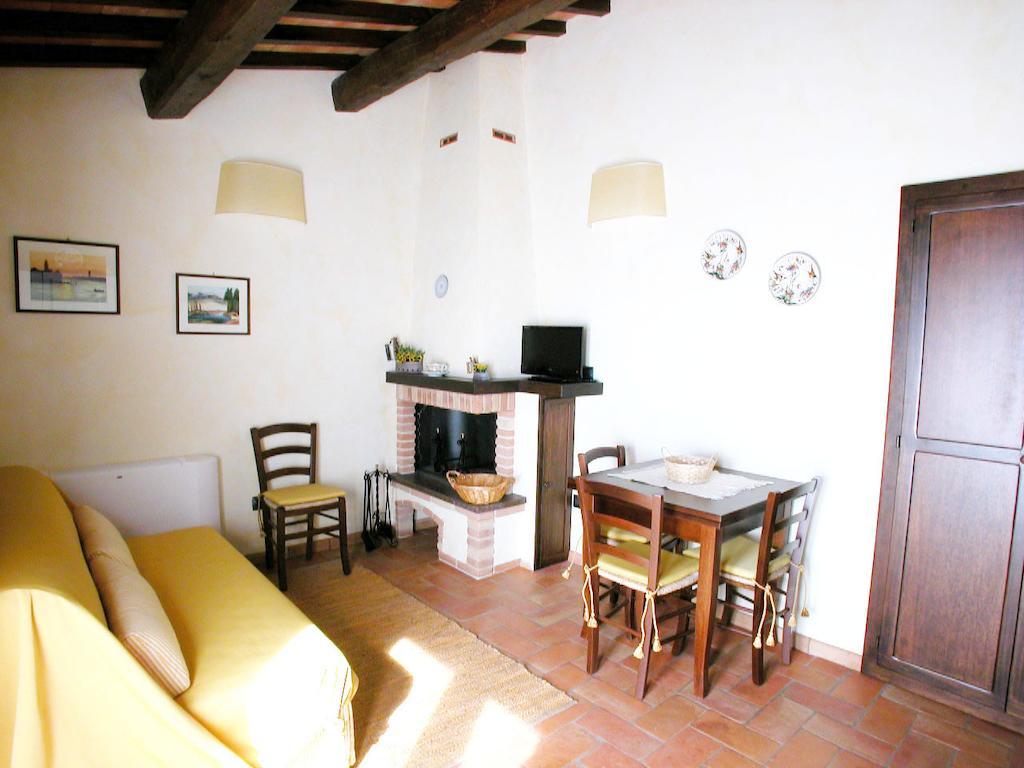 Agriturismo Istrice Innamorato 캄펠로술클리툰노 객실 사진