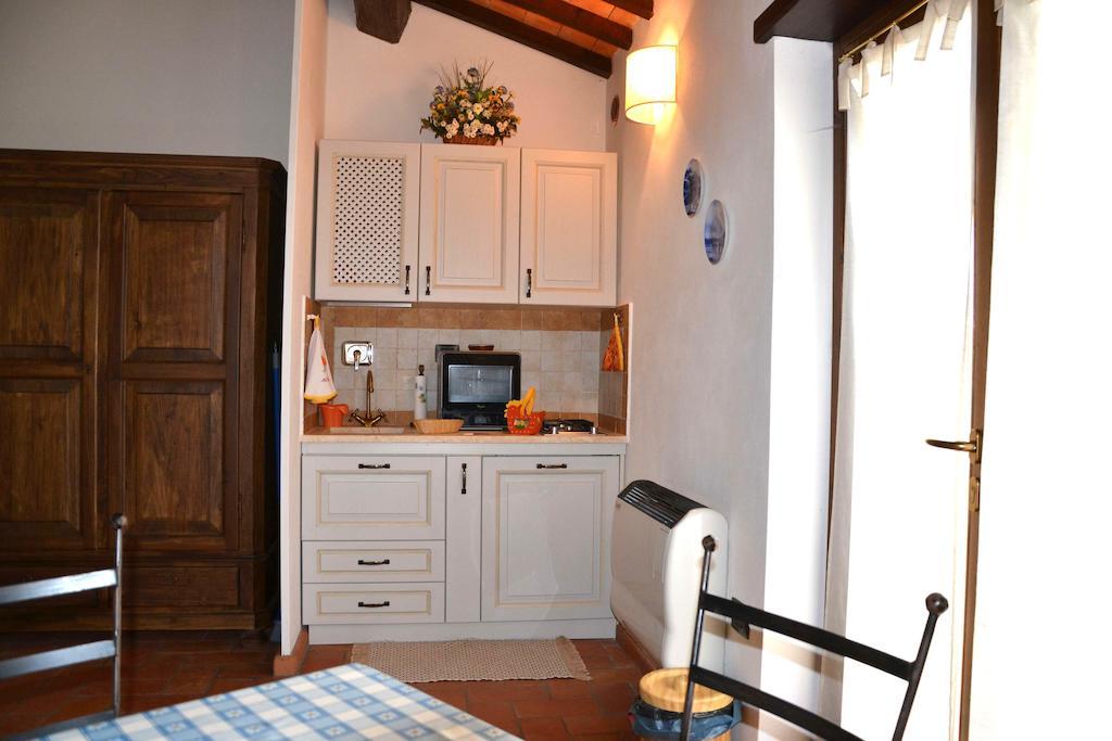 Agriturismo Istrice Innamorato 캄펠로술클리툰노 객실 사진